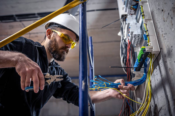 Best Electrical Installation Contractor  in Carthage, IL